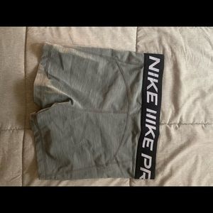 Nike pros- womens small- never worn